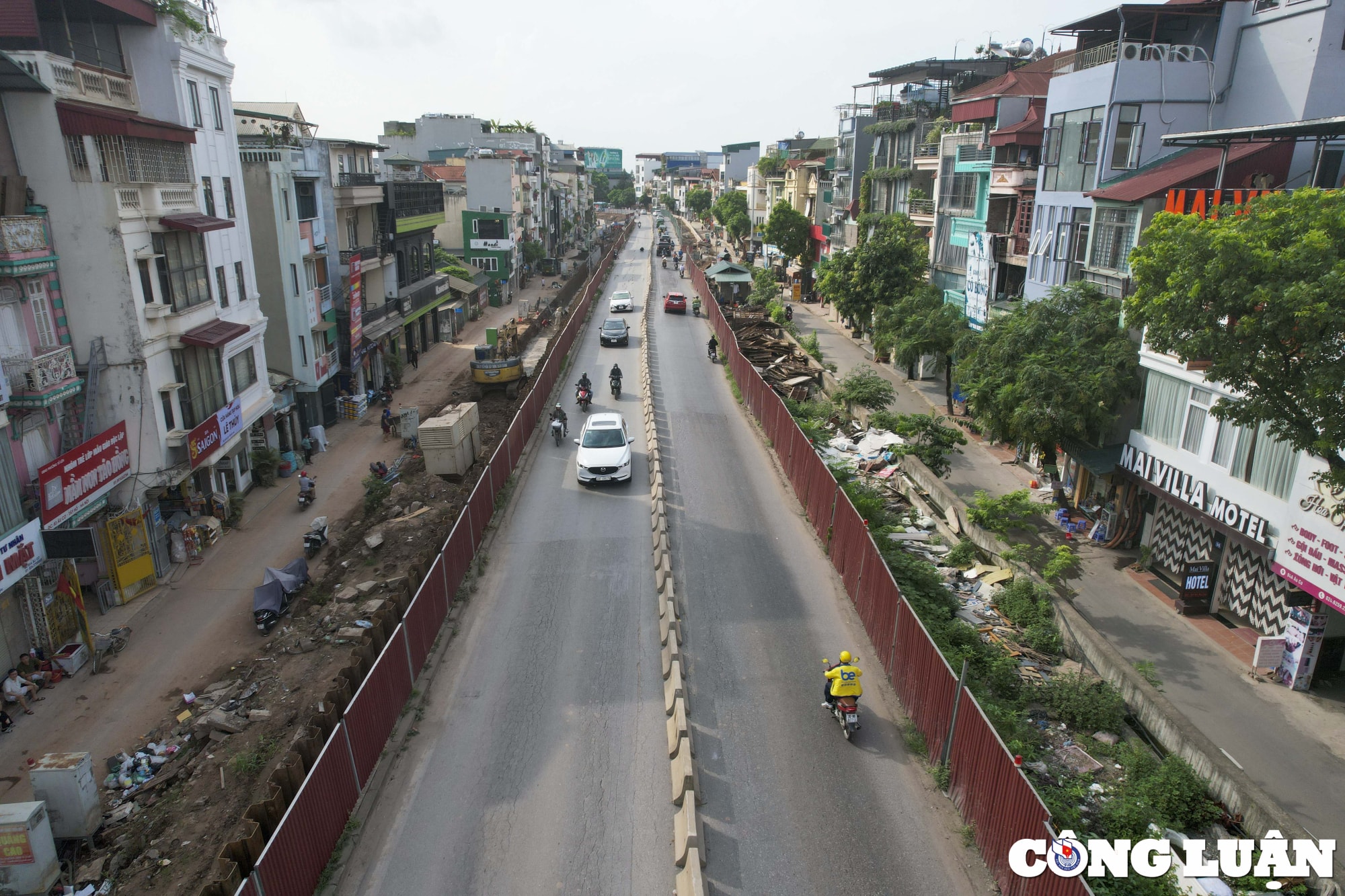 ha noi tiep tuc phan luong giao thong tren duong au co hinh 1