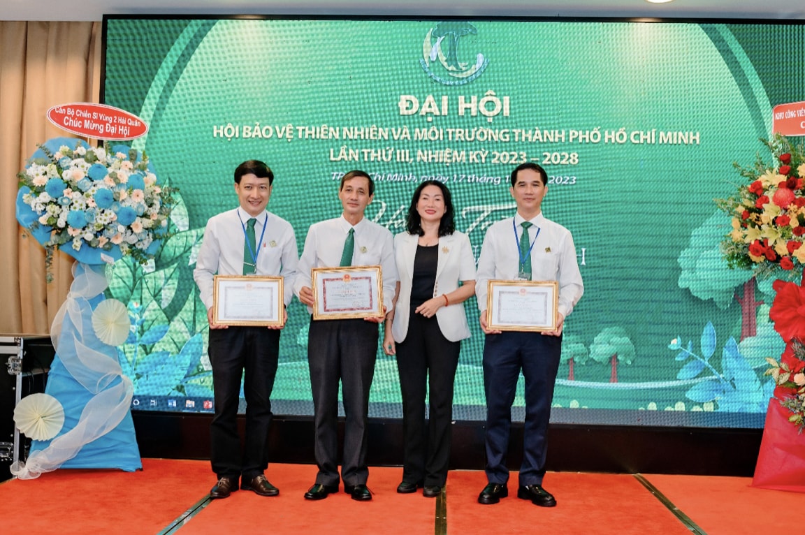 hoi bao ve thien nhien va moi truong thanh pho ho chi minh hanh trinh vi mot viet nam xanh hinh 4