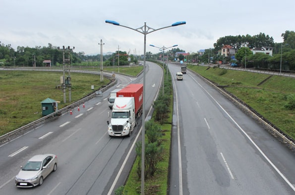 duong gom phia nam cao toc ha noi thai nguyen rong 16m hinh 1