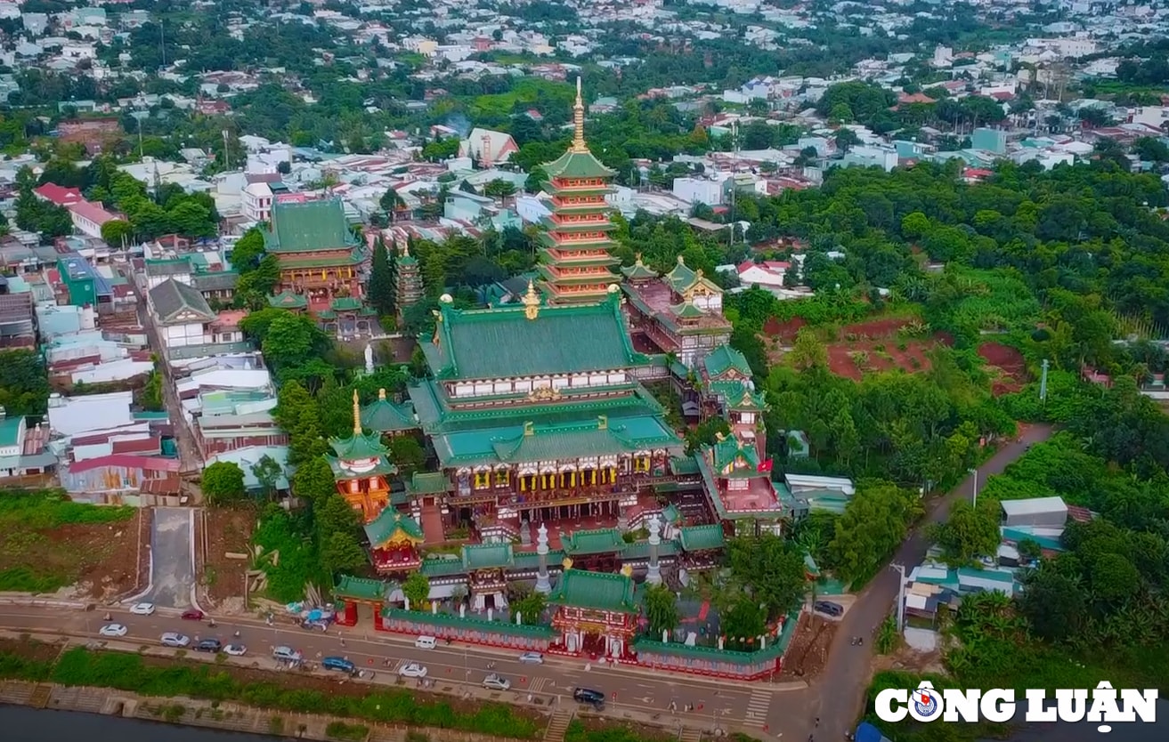chua minh thanh net kien truc doc dao tai gia lai hinh 1