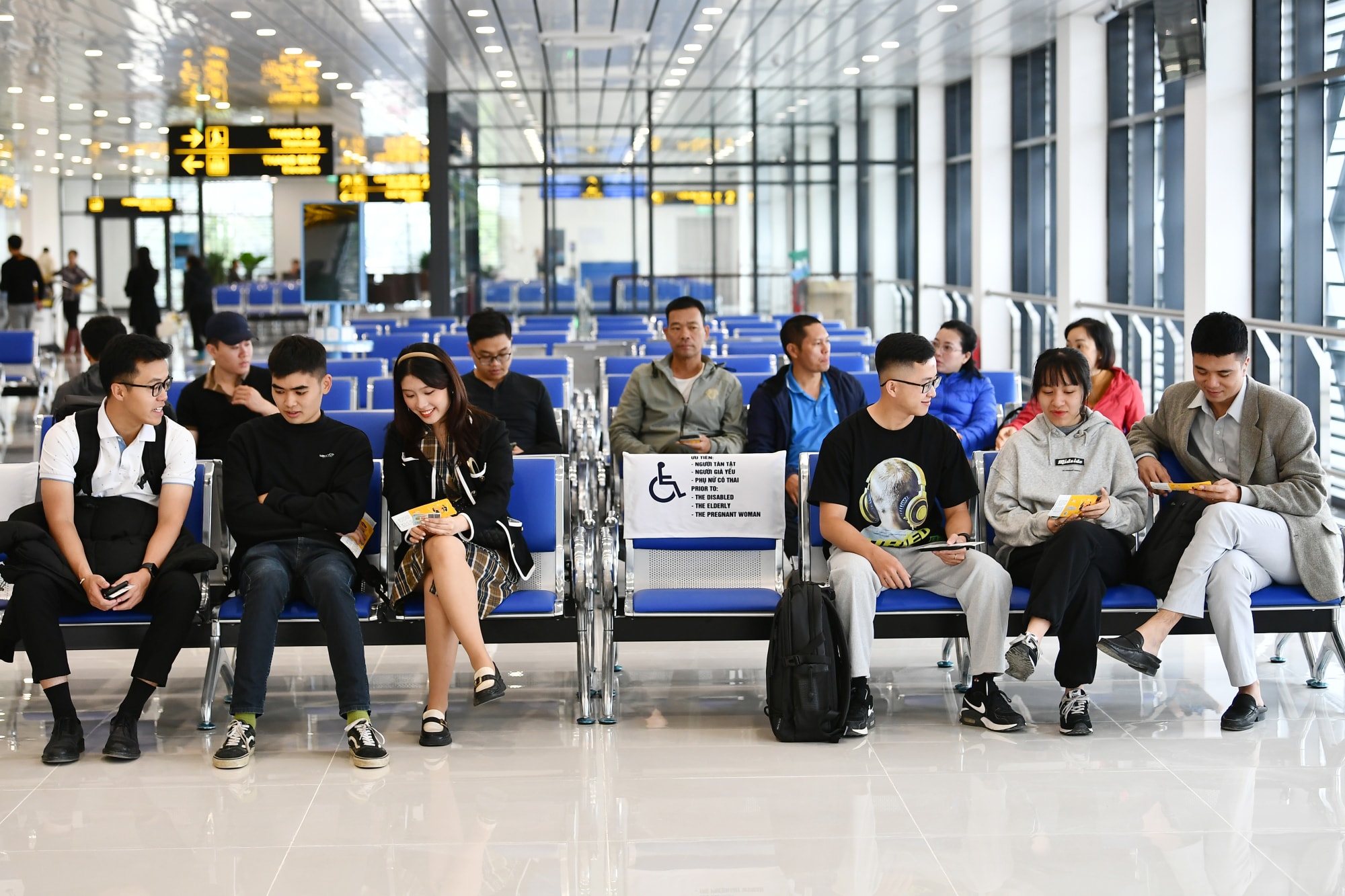 vietnam airlines san sang khai thac tro lai san bay dien bien hinh 8