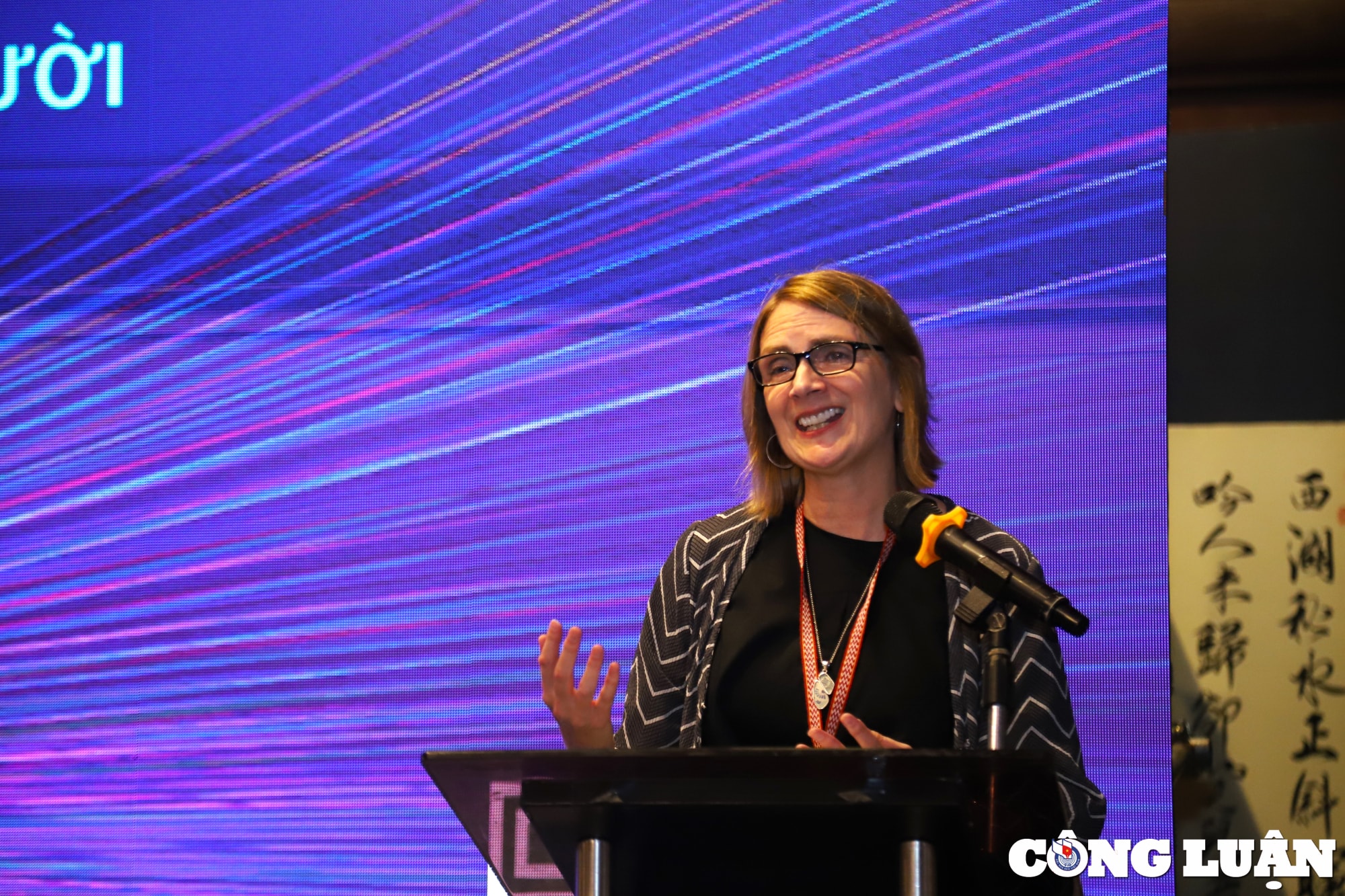 di san song tao co hoi cho cong dong ca nhan y thuc ve ban sac va su ke tuc hinh 2