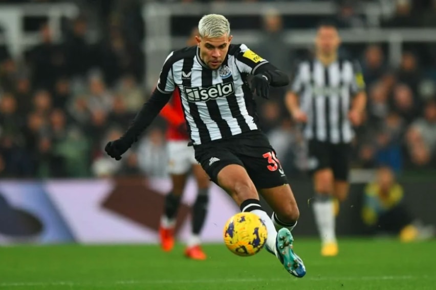 thua 0 1 newcastle mu mat chuoi thang tai ngoai hang anh 2023 24 hinh 1
