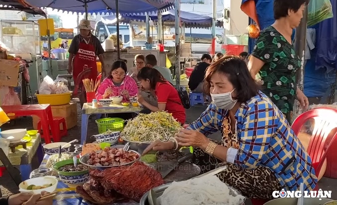 bun ca chau doc dac san nuc tieng dat an giang hinh 2