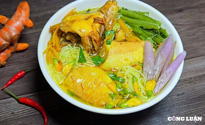 bun ca chau doc dac san nuc tieng dat an giang hinh 1