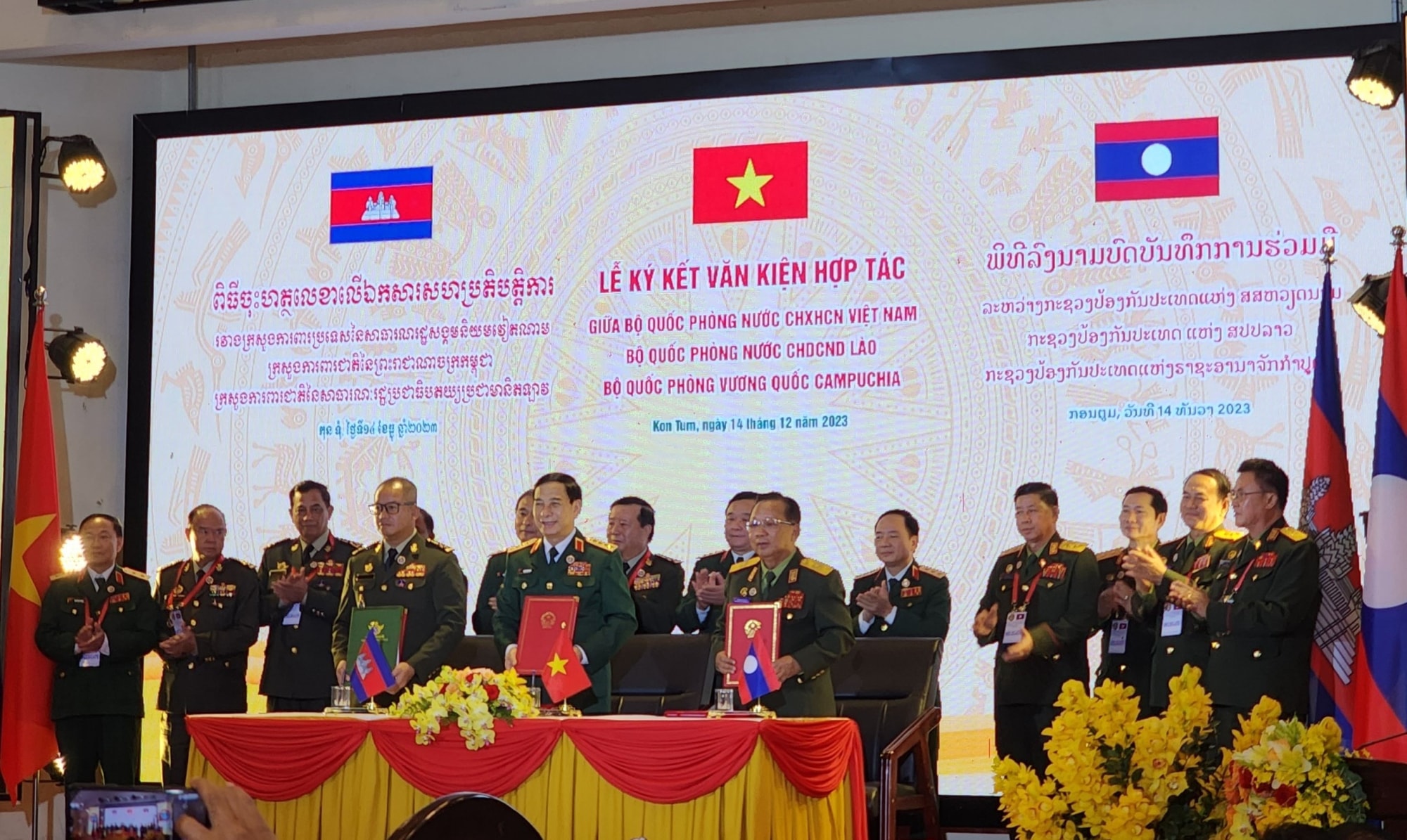 thong diep ve tinh doan ket huu nghi tuong tro lan nhau giua ba nuoc viet nam lao campuchia hinh 5