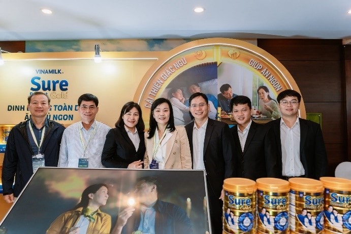 vinamilk dong hanh voi vietspen nang cao nang luc chuyen mon ve dinh duong lam sang cho nhan vien y te hinh 2