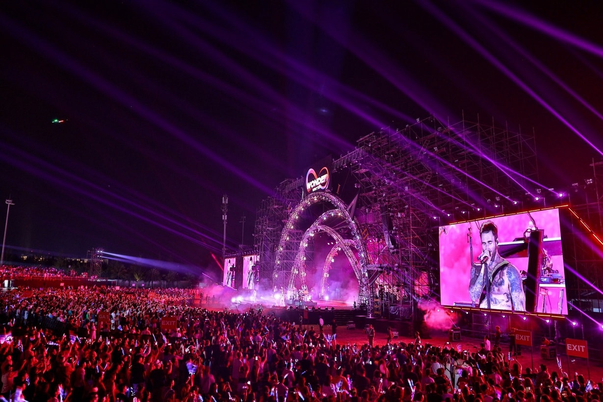 maroon 5 va dan sao viet mang toi con dia chan cam xuc trong dem 8wonder winter festival hinh 11