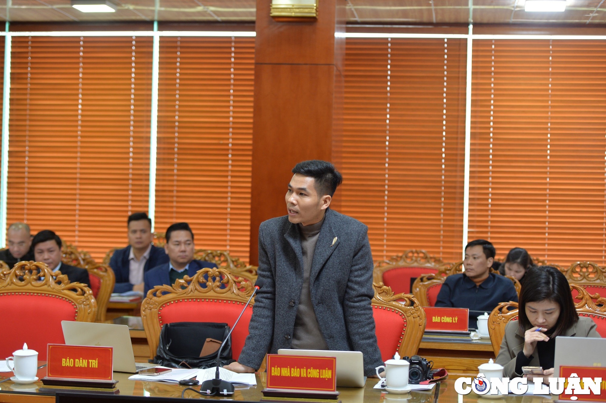 lang son khoi to moi 8 vu an 23 bi can va dang dieu tra 7 vu an tham nhung tieu cuc hinh 2