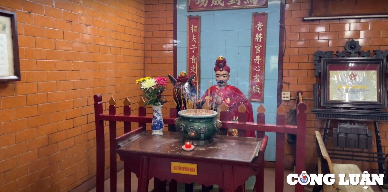 net kien truc doc dao cua chua ong ngoi chua linh thieng bac nhat xu tay do hinh 5
