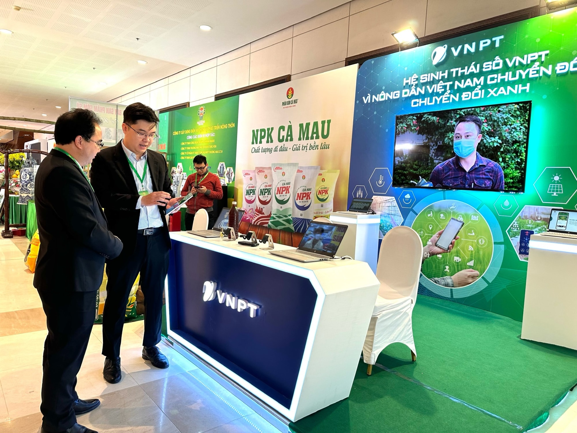 vnpt dam bao ha tang mang va cung cap dich vu so phuc vu dai hoi xiii hoi nong dan viet nam hinh 1