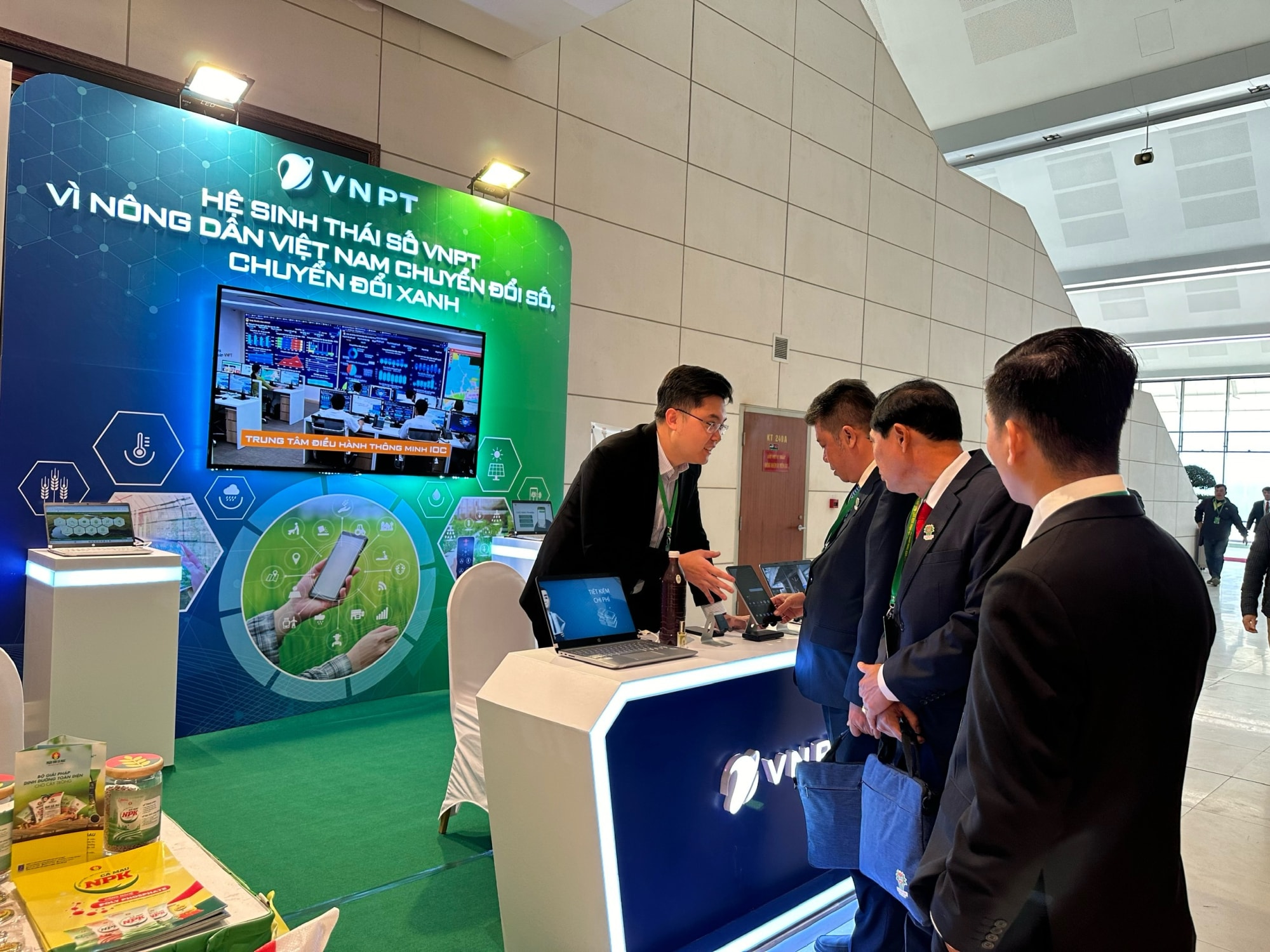 vnpt dam bao ha tang mang va cung cap dich vu so phuc vu dai hoi xiii hoi nong dan viet nam hinh 3
