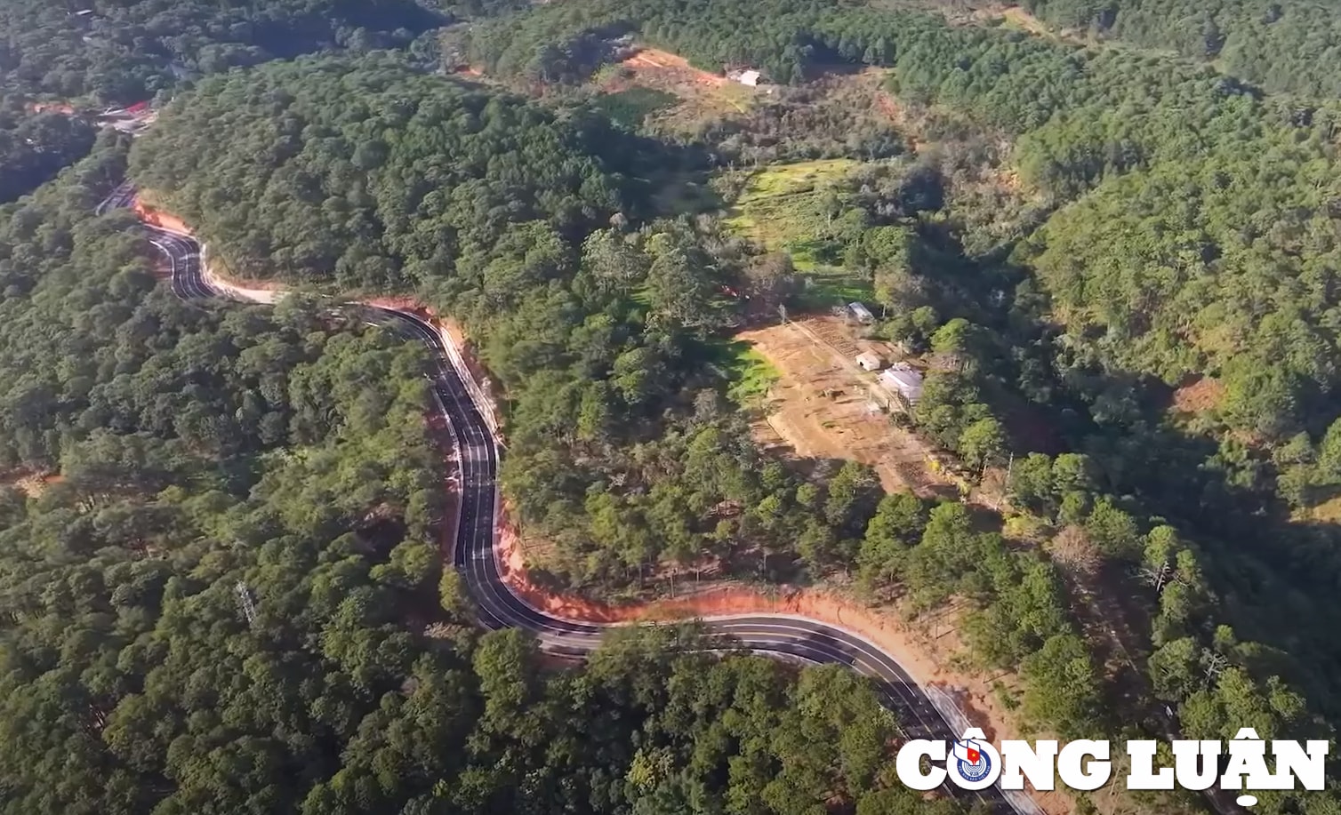 ve dep ngoan muc cua deo prenn de nhat cung duong deo da lat hinh 1