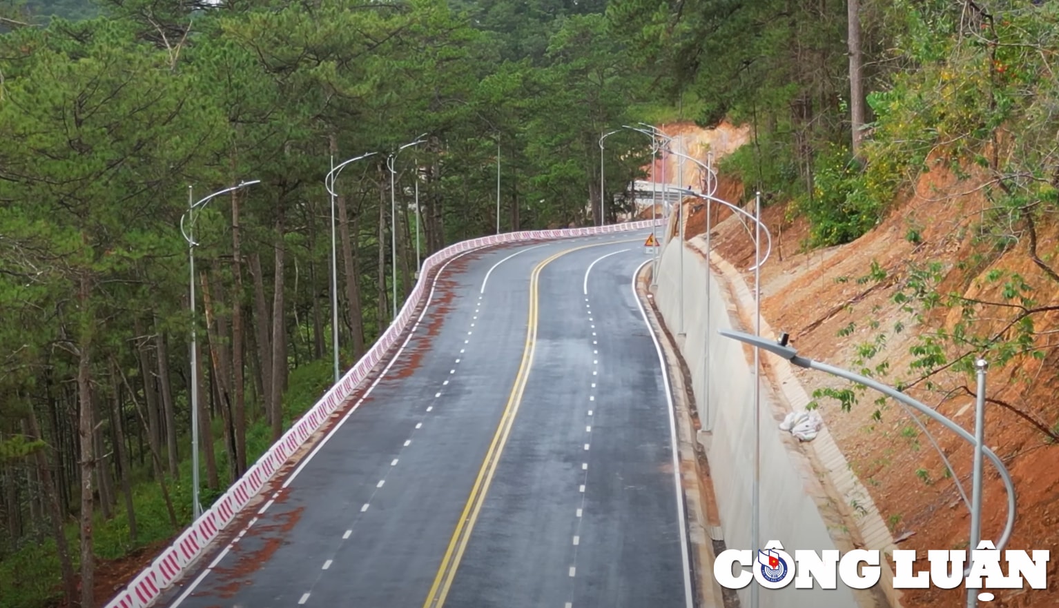 ve dep ngoan muc cua deo prenn de nhat cung duong deo da lat hinh 2