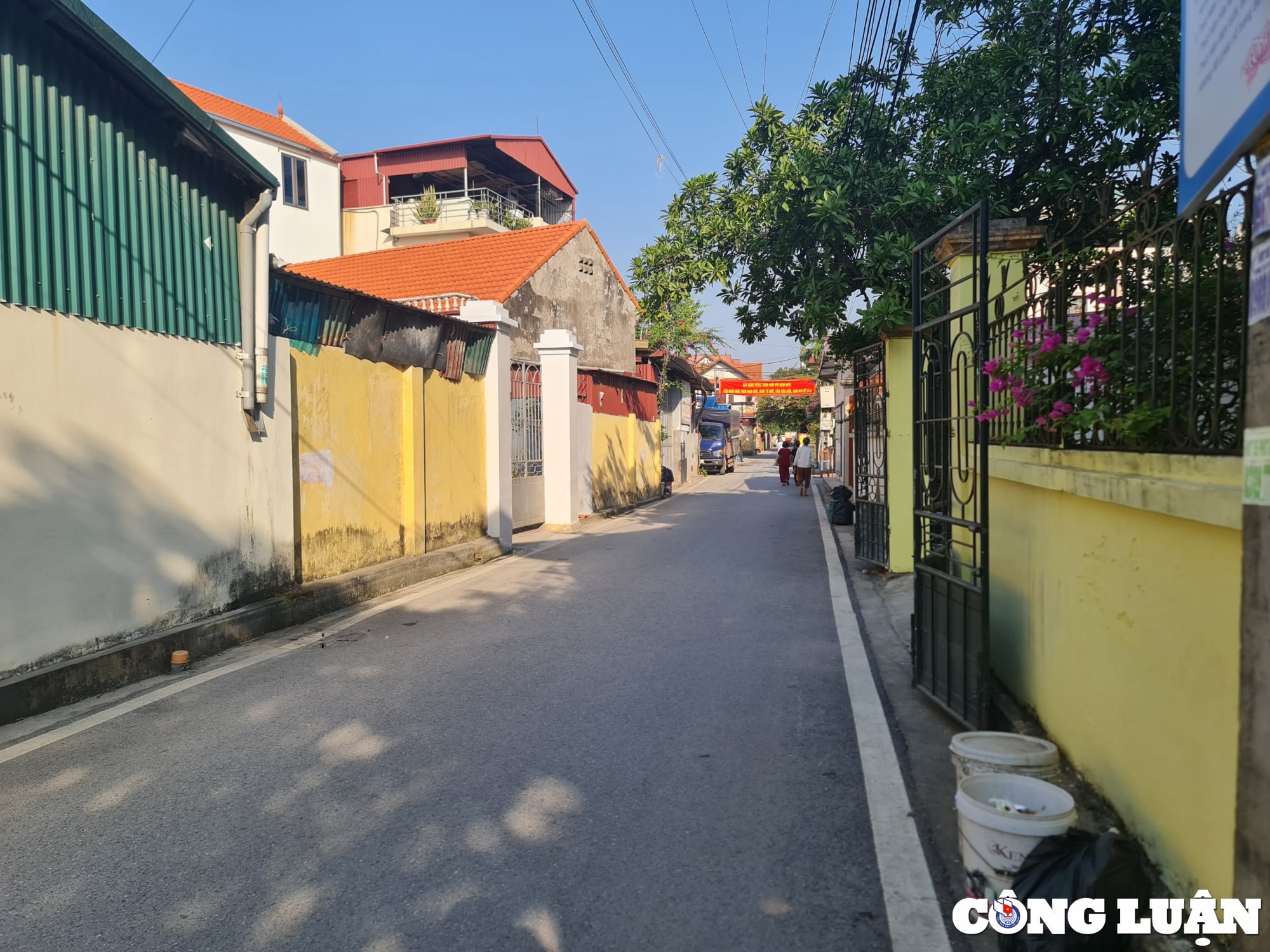 bai 3 chu tich ubnd xa long hung phai co trach nhiem lam ro nhung sai pham giai trinh truoc nhan dan hinh 2