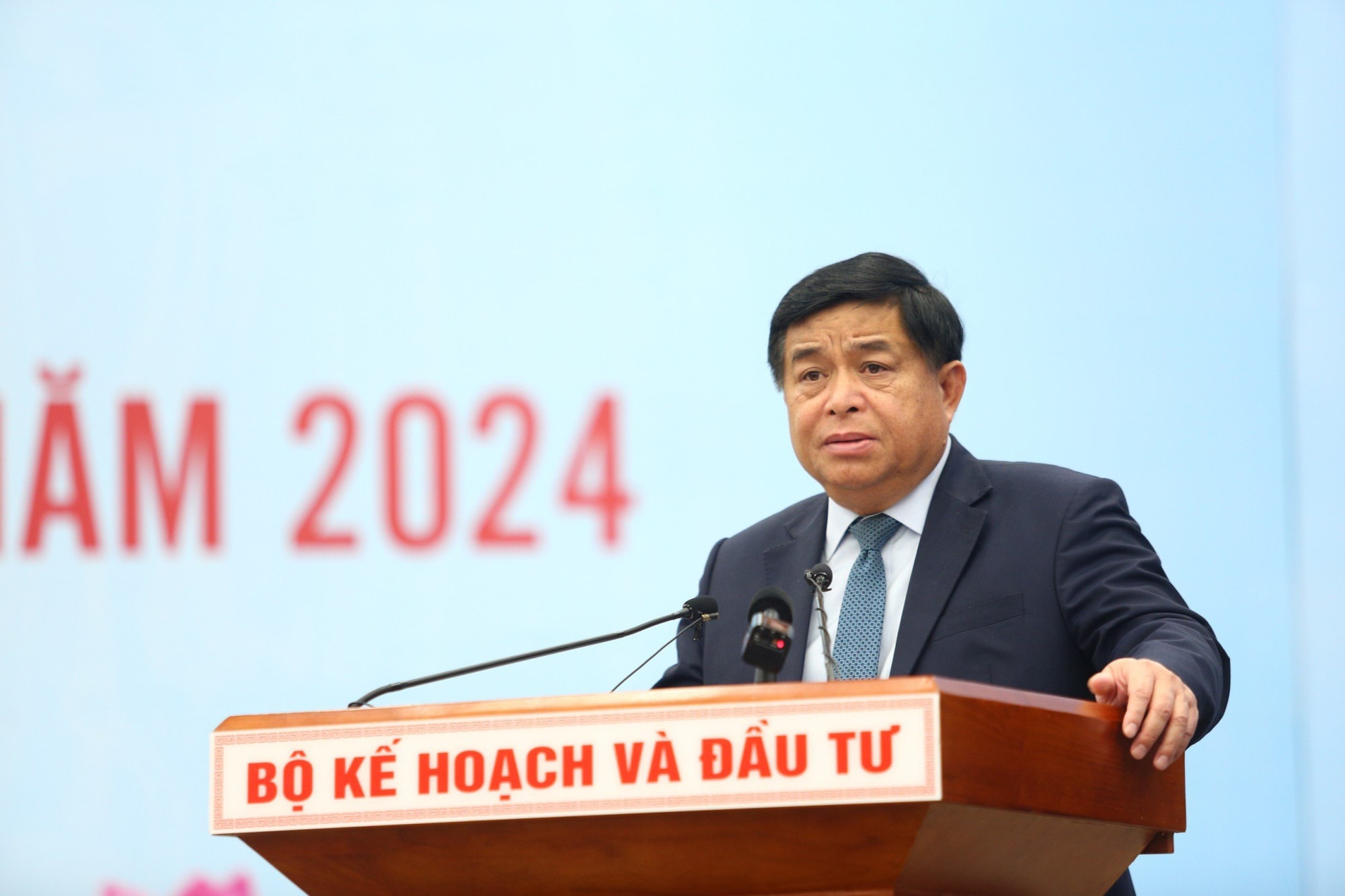 khac phuc dau tu cong dan trai de tao ra qua dam thep cho dot pha ha tang hinh 1