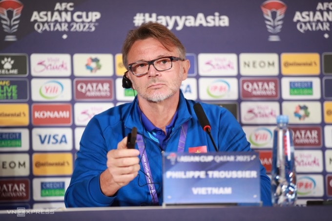 danh gia cao nhat ban hlv troussier van tin viet nam co the thang hinh 1