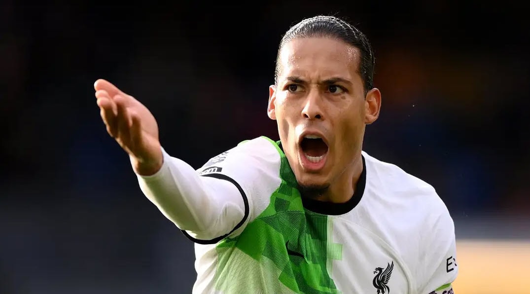 virgil van dijk chon olivier giroud la doi thu kho nhan nhat hinh 2