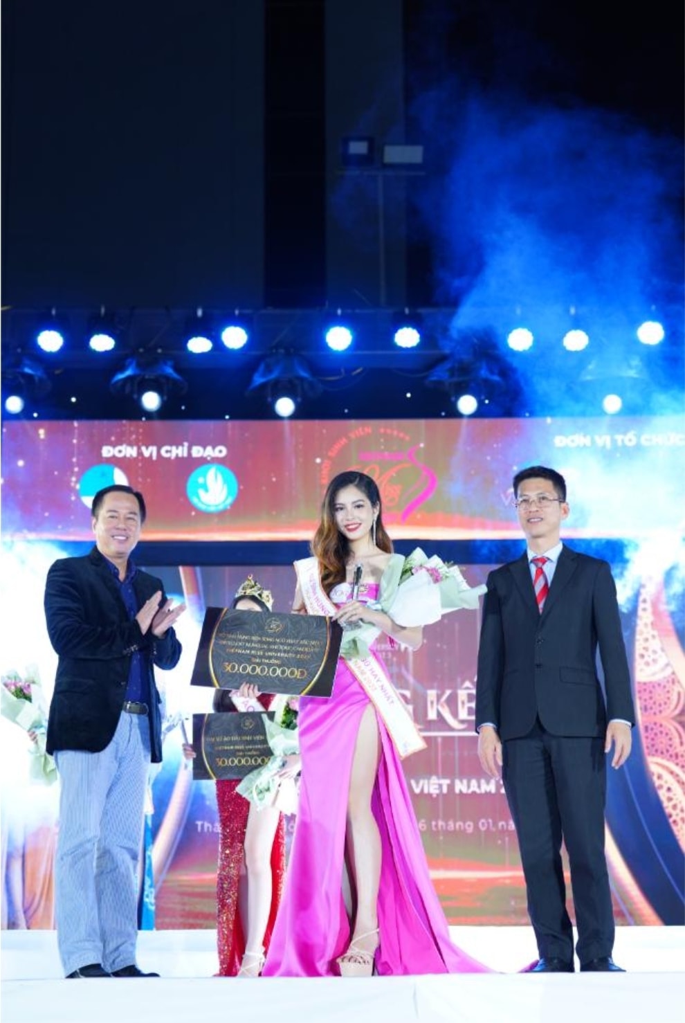 fcf cong bo giai thuong khung cho cuoc thi hoa hau sinh vien viet nam 2024 hinh 7
