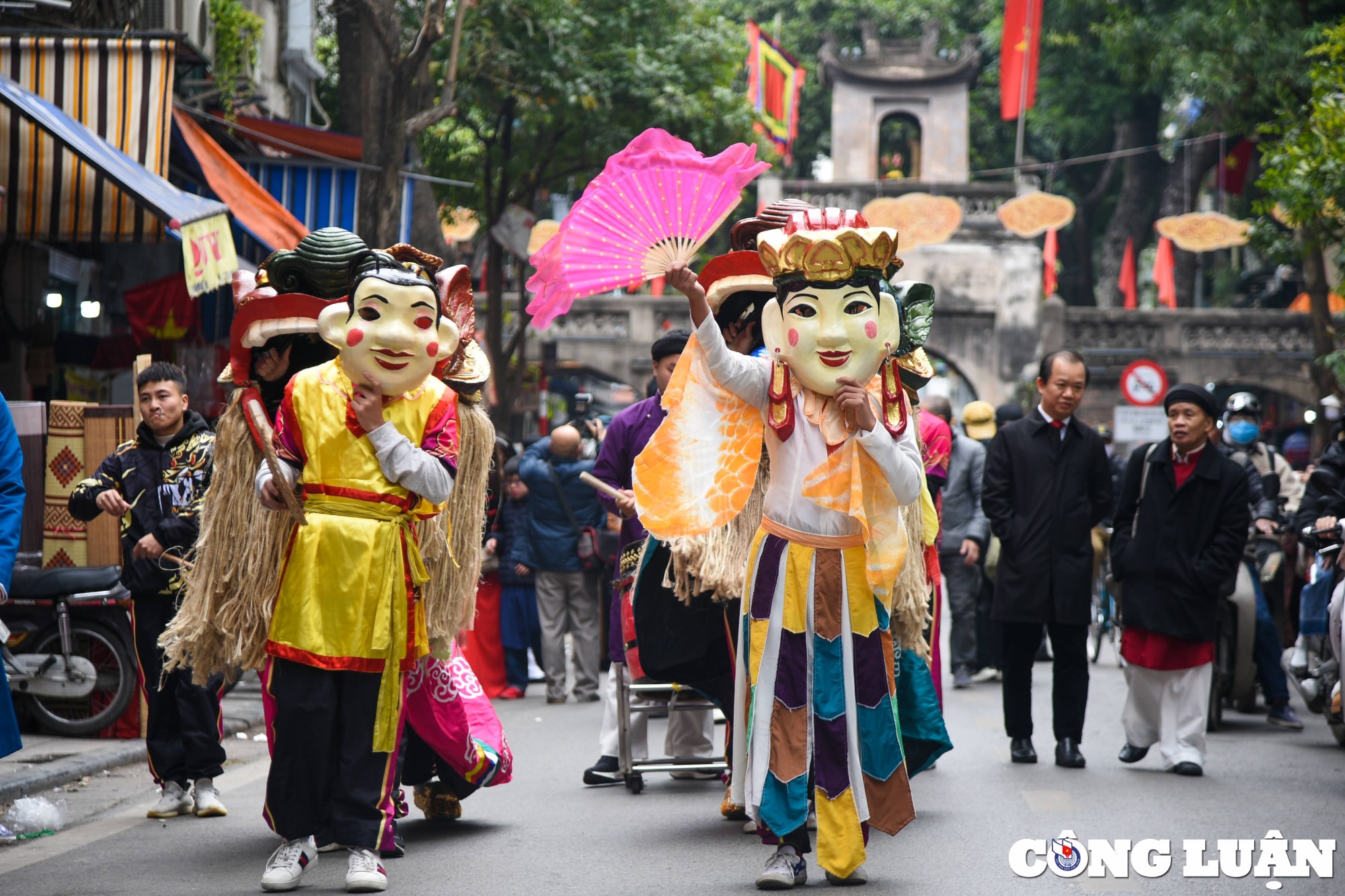 tai hien tet viet xua tai pho co ha noi hinh 11