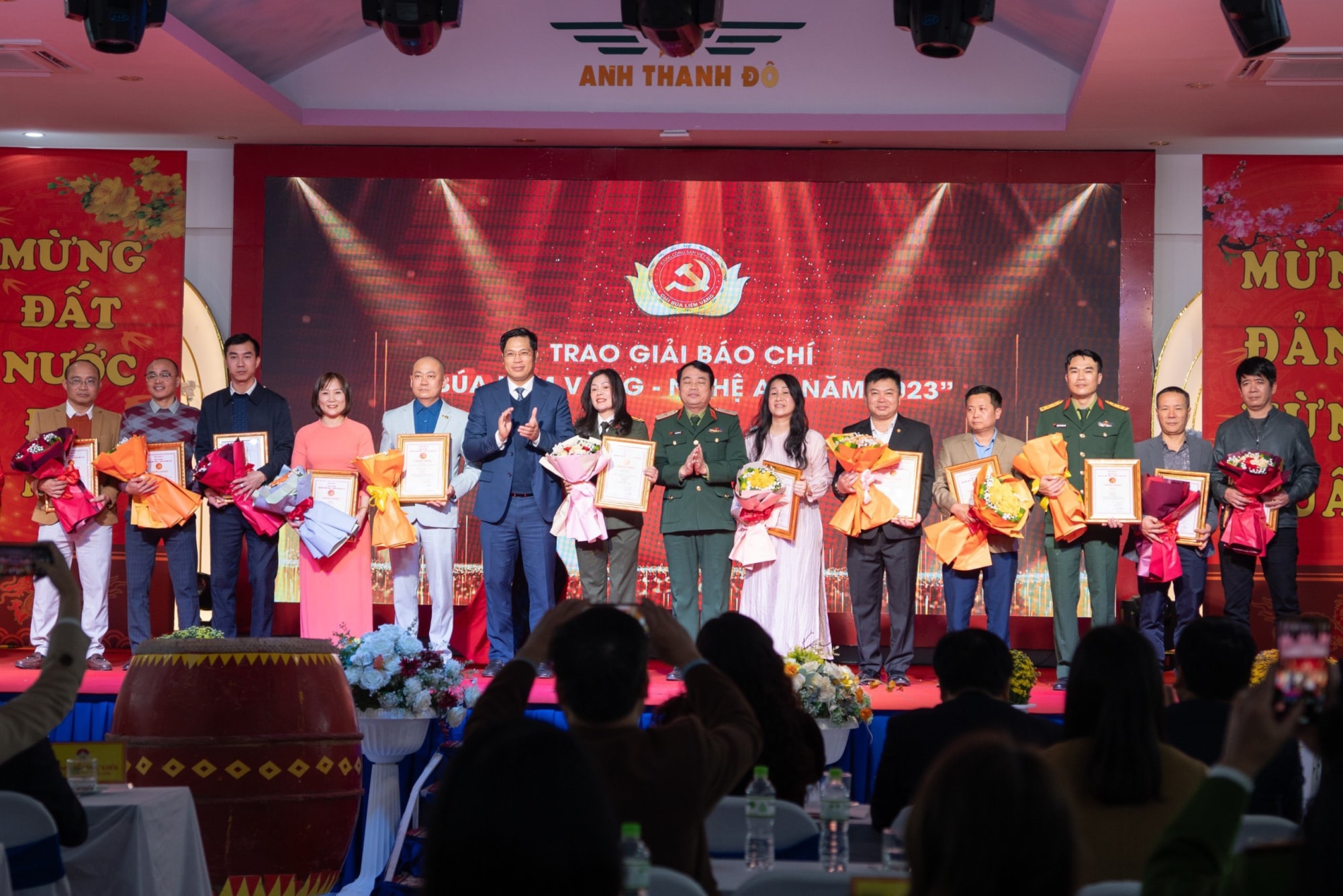 khai mac hoi bao xuan giap thin va trao giai bao chi bua liem vang nghe an 2023 hinh 5