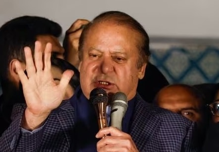 bau cu pakistan dien ra cang thang cac ong khan va sharif deu tuyen bo chien thang hinh 1