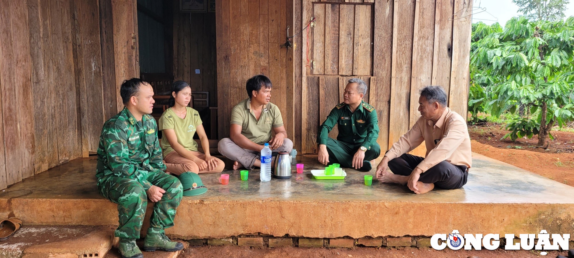 gia lai nhung buoc chan khong moi bao ve binh yen bien gioi hinh 9