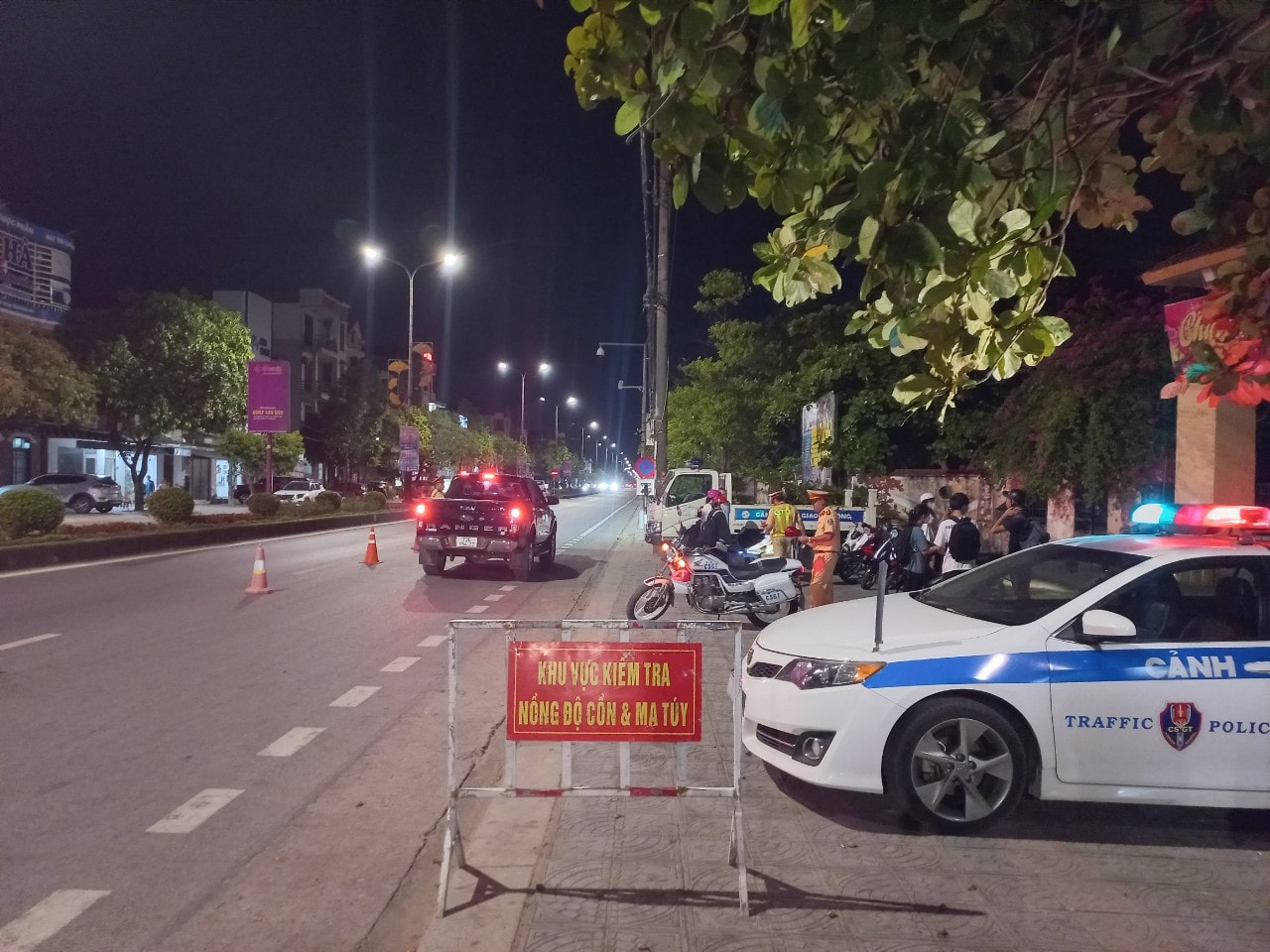 quang binh chi xay ra 2 vu tai nan giao thong trong dip tet hinh 1