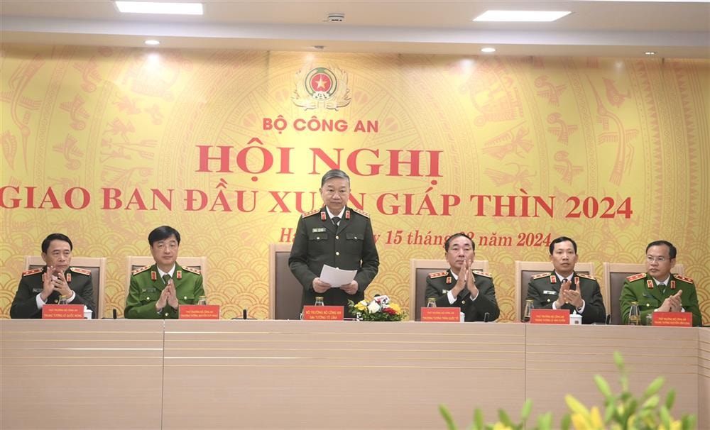 tap trung thuc hien nhung cong tac trong diem cap bach de tao da dot pha trong nam 2024 hinh 1