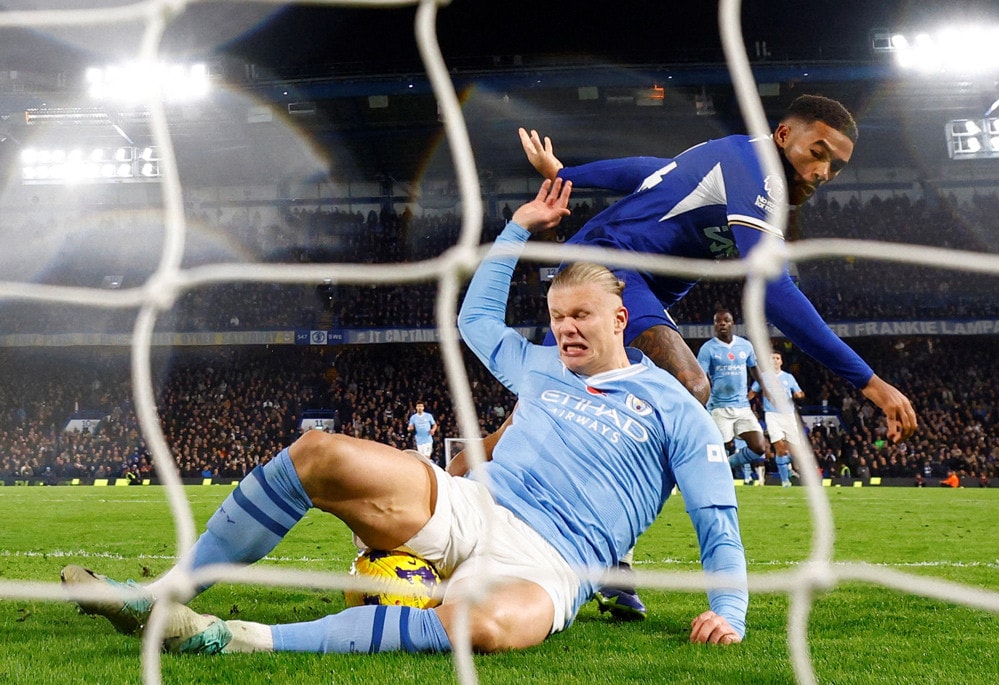 nhan dinh man city vs chelsea 00h30 ngay 18 2 tai ngoai hang anh hinh 1