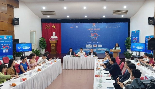 ca si den vau cung nhieu sinh vien hoc sinh tro thanh ung vien guong mat tre viet nam tieu bieu hinh 1