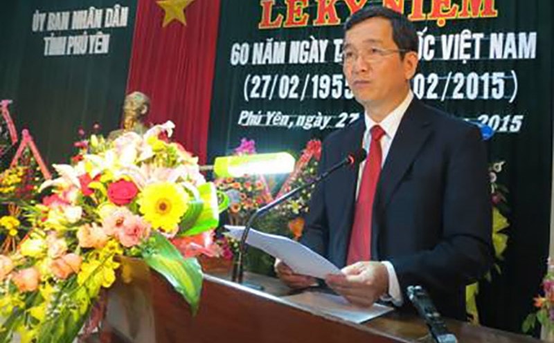 thu tuong ky luat canh cao ong tran quang nhat nguyen pho chu tich ubnd tinh phu yen hinh 1