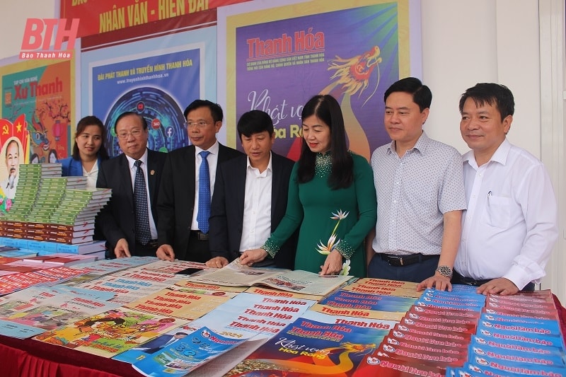 hoi bao xuan giap thin bao chi thanh hoa chuyen nghiep nhan van hien dai hinh 2