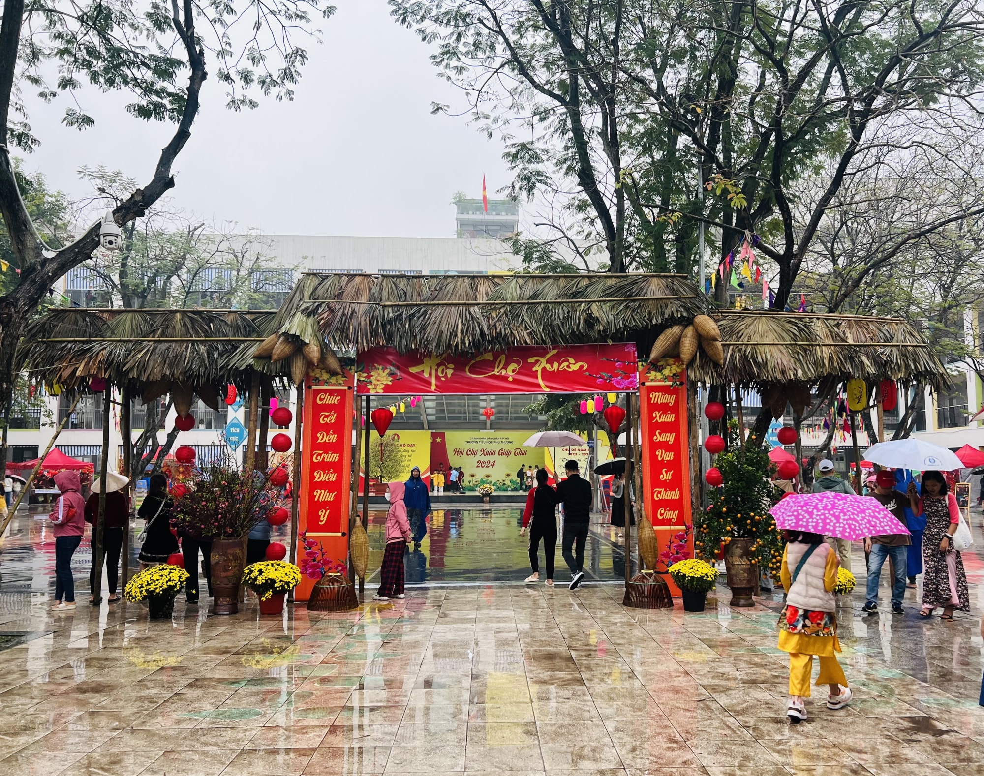 ha noi truong tieu hoc phu thuong tay ho to chuc hoi cho xuan nam 2024 hinh 4