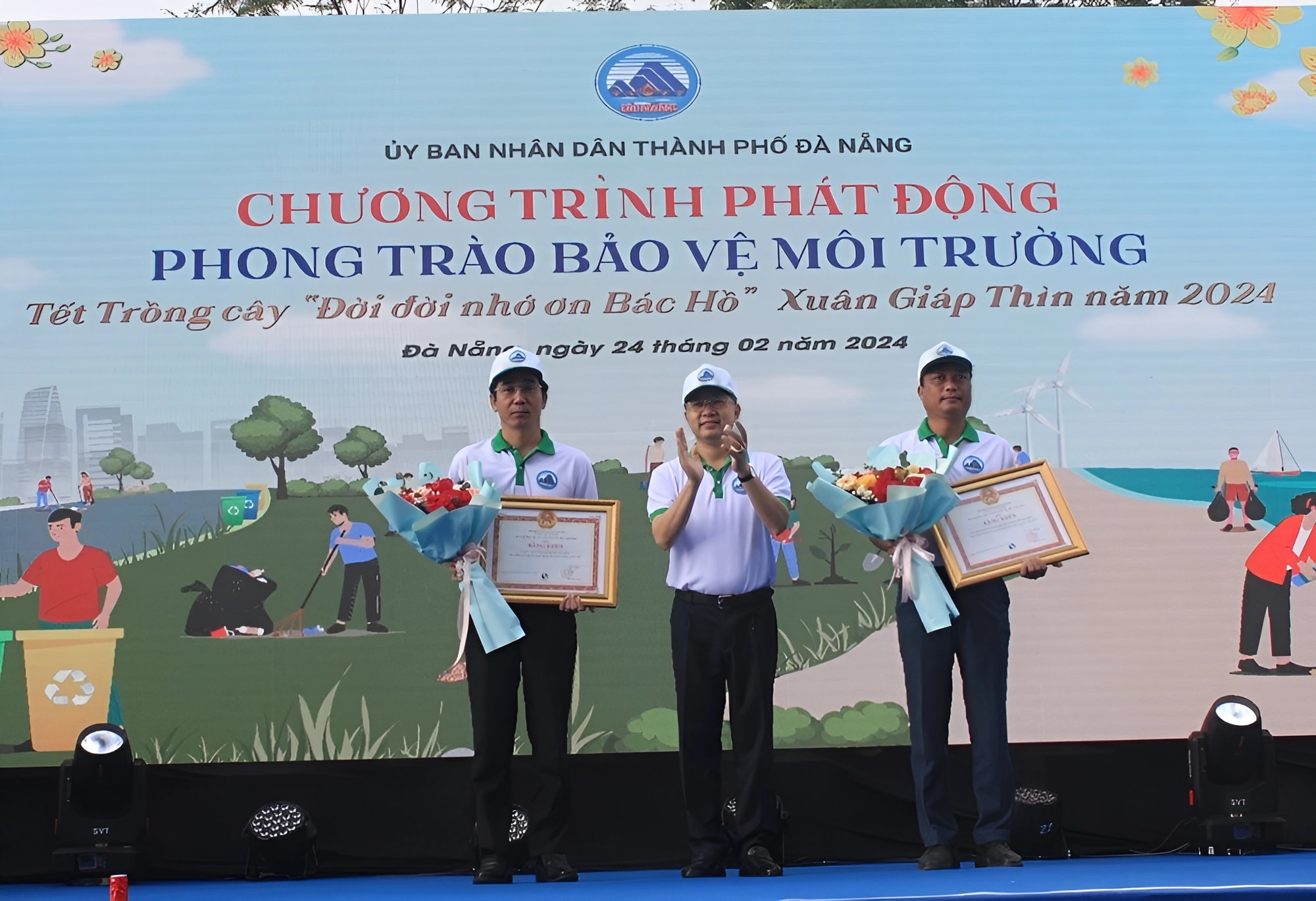 da nang phat dong phong trao bao ve moi truong va tet trong cay hinh 3