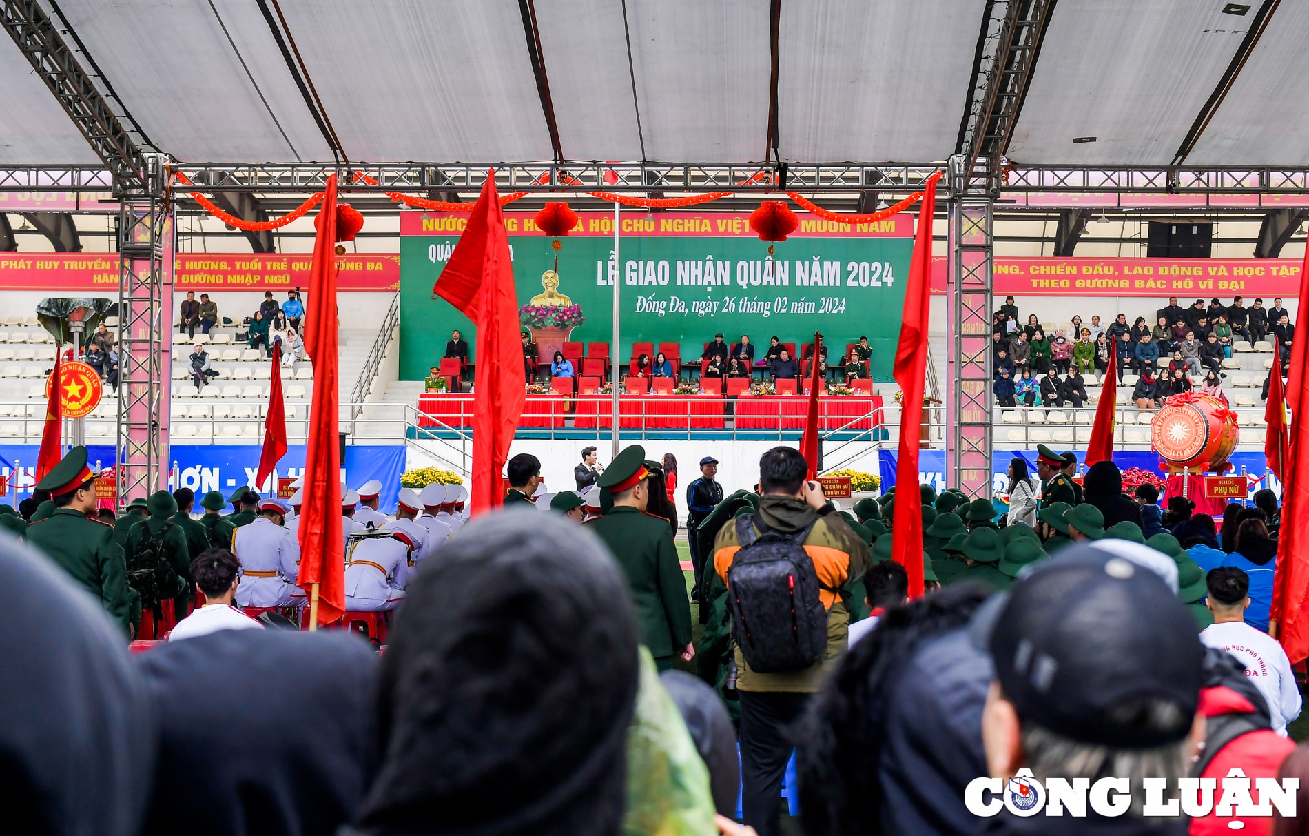 ha noi bin rin ngay hoi giao nhan quan voi gan 4500 thanh nien len duong nhap ngu hinh 1