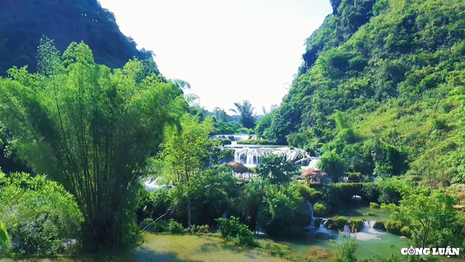 ve dep tho mong cua thac co la o mien non nuoc trung khanh cao bang hinh 4