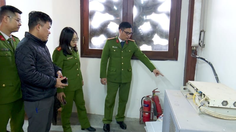 kiem tra viec phong chay chua chay tai chua bai dinh ninh binh hinh 1