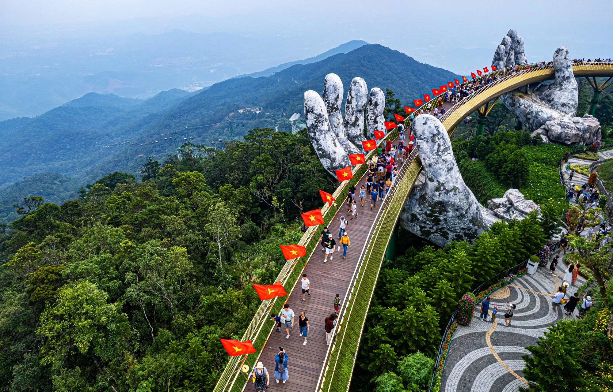 khu du lich ba na giam gia 40 de tri an nguoi dan quang nam da nang hinh 1