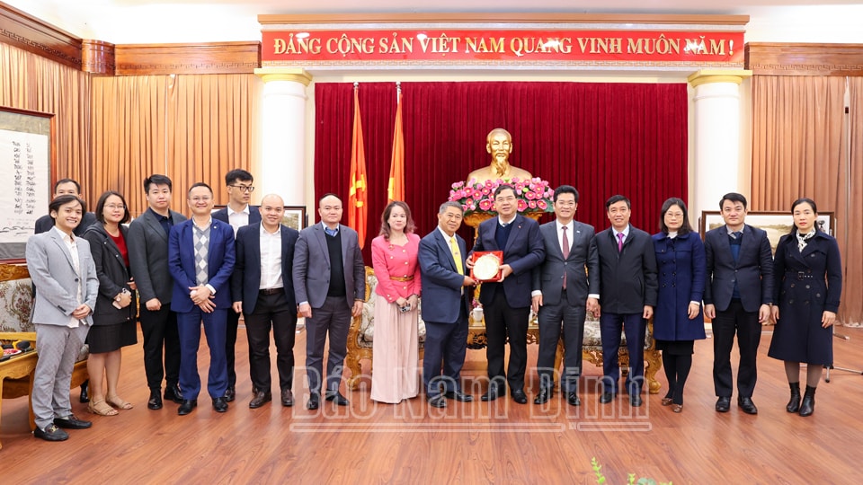 tap doan gulf thai lan muon duoc hop tac voi tinh nam dinh de phat trien du an dien khi lng cong suat khoang 6000mw hinh 2