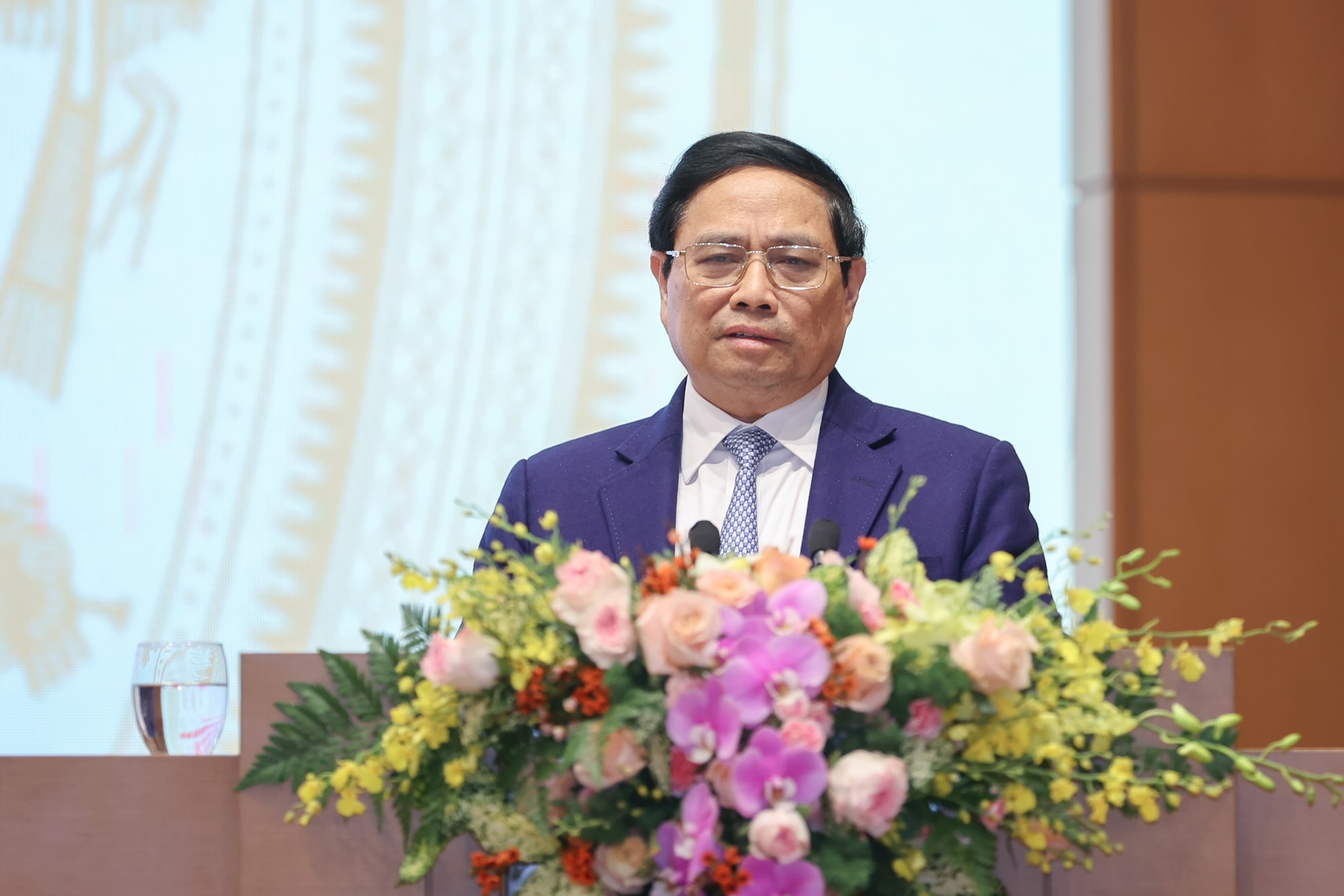 doanh nghiep nha nuoc can tai cau truc quan tri dan dau trong doi moi sang tao va cac nganh moi noi hinh 4