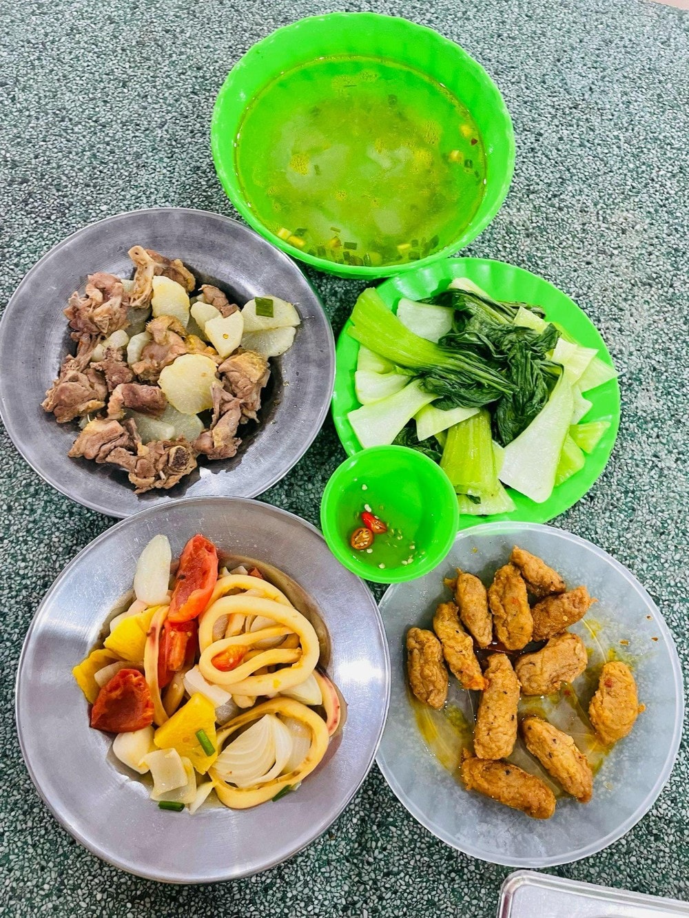 khong co chuyen sinh vien doi chi chua hop khau vi vai nguoi hinh 1