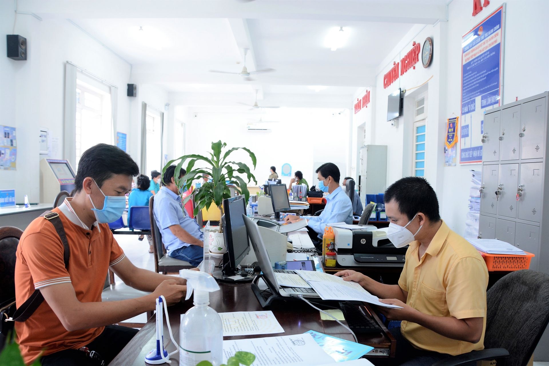 thu tuc hanh chinh co phat sinh sau khi sap nhap phuong o ha noi hinh 1
