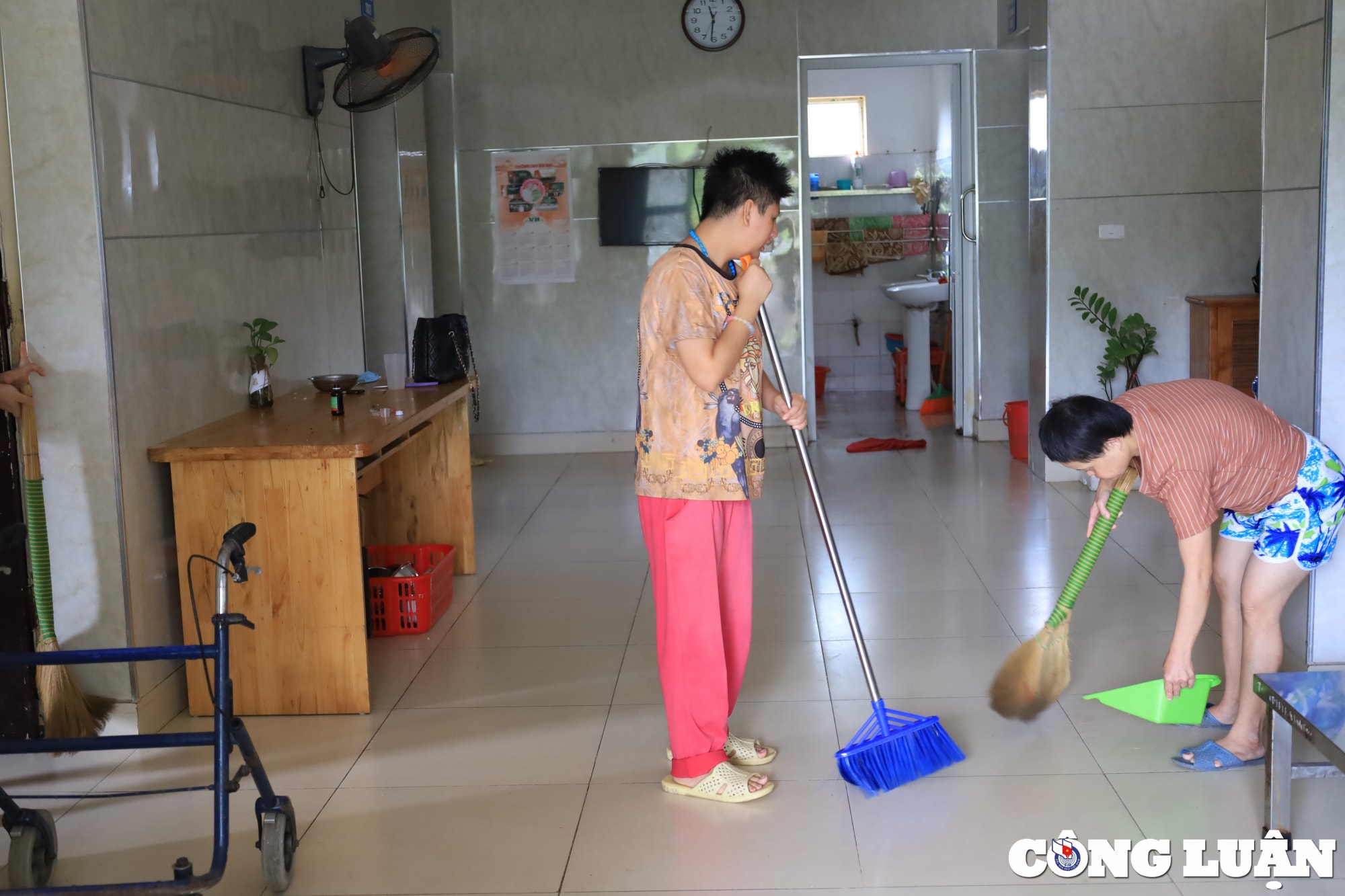 nhung nguoi me dac biet tai lang huu nghi viet nam hinh 4