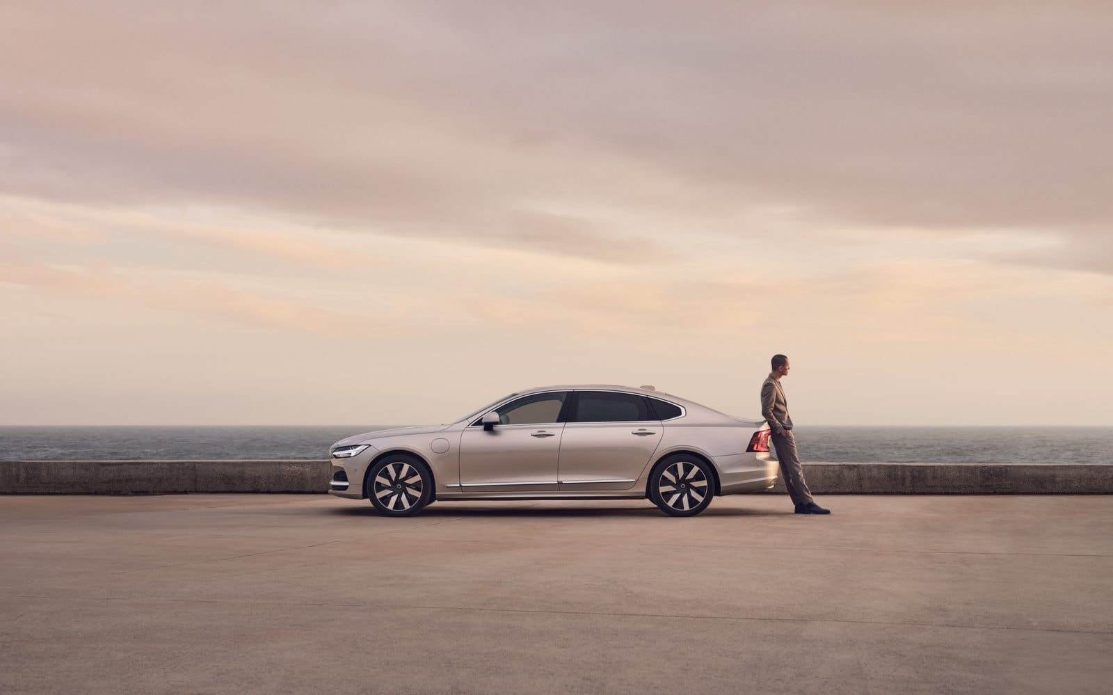 volvo s90 recharge sap trinh lang thi truong viet nam hinh 3