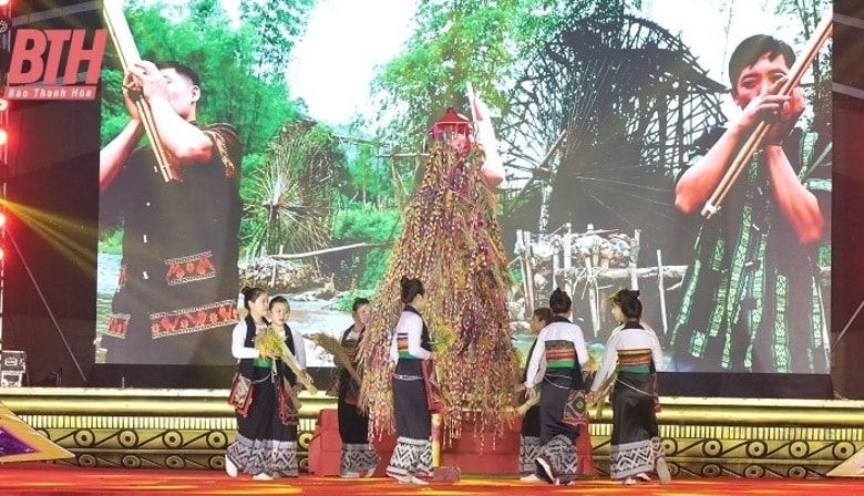 khep lai lien hoan van hoa cac dan toc tinh thanh hoa lan thu xx hinh 1