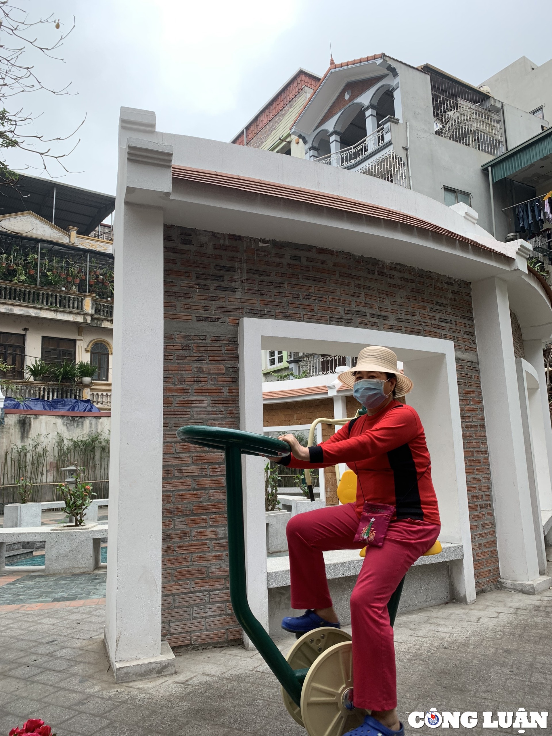 an tuong voi khu vui choi cai tao tu gieng lang giua thu do ha noi hinh 8