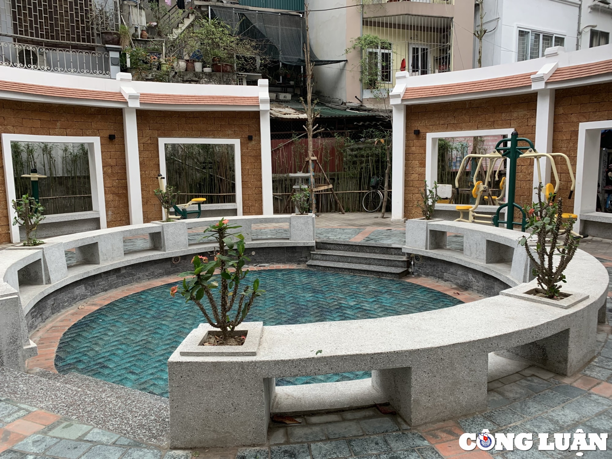 an tuong voi khu vui choi cai tao tu gieng lang giua thu do ha noi hinh 11
