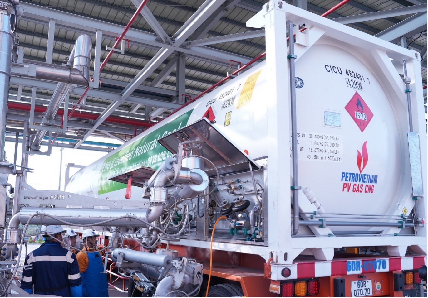 khoi nguon nang luong moi pv gas bat dau cung cap lng phuc vu san xuat cong nghiep hinh 1