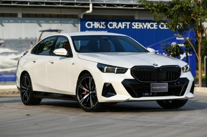 chi tiet bmw 5 series the he moi vua ra mat hinh 6